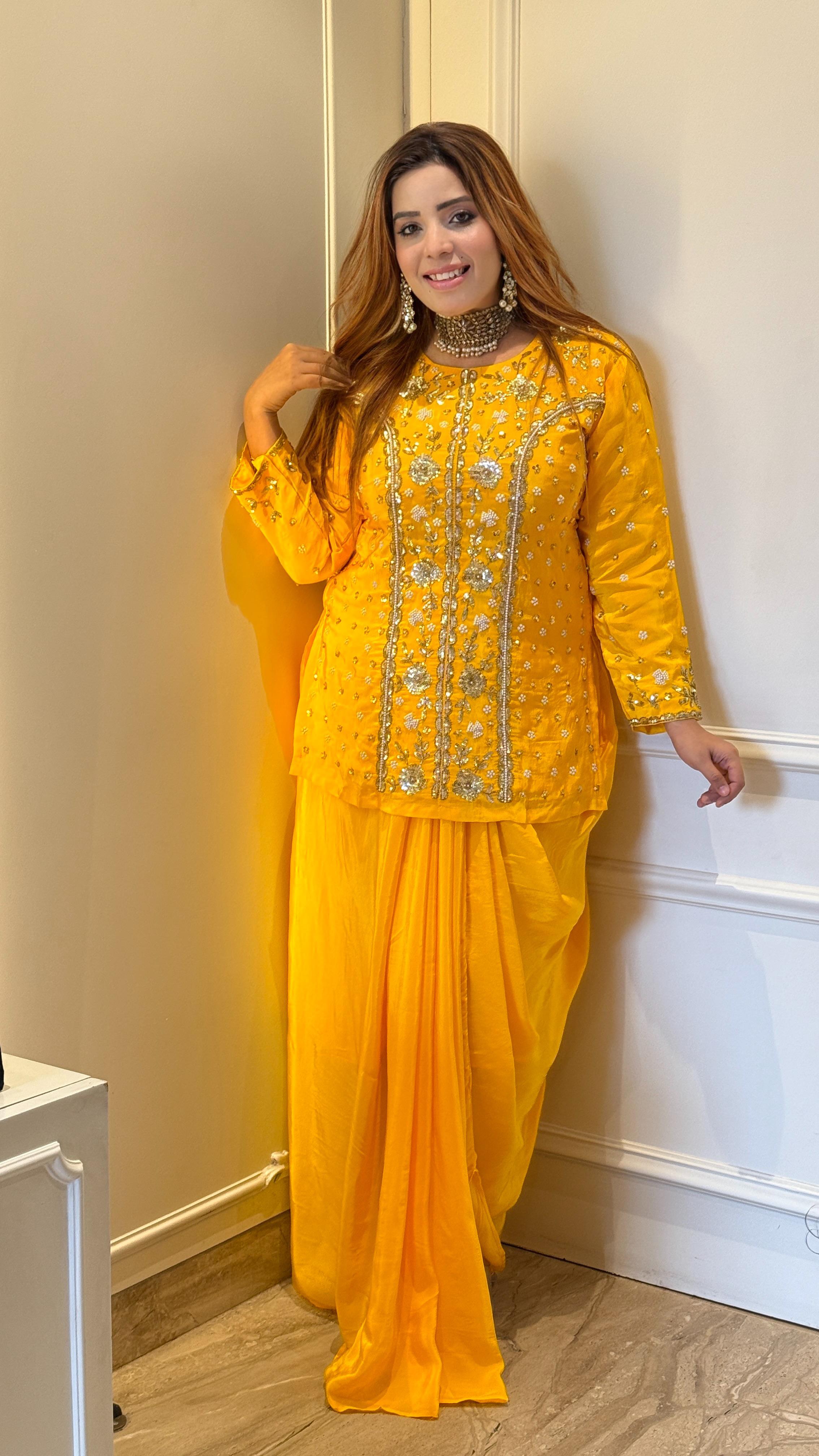Aarzu Tulip Set- Yellow, Pink